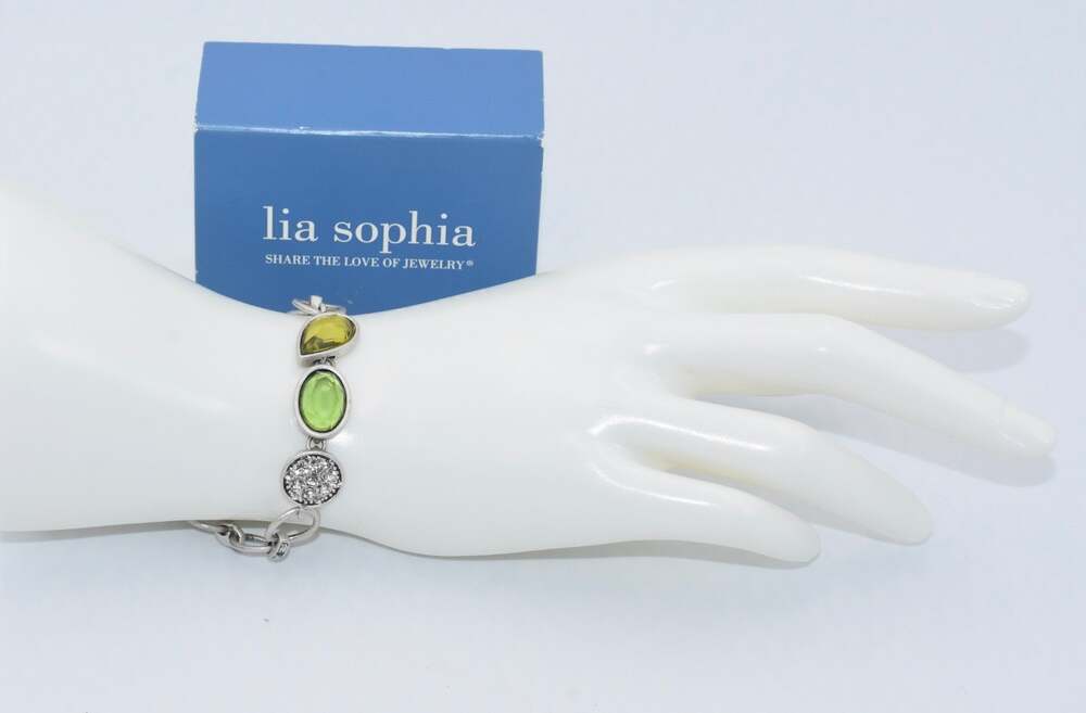 Lia Sophia Teardrop Crystal Rhinestone Chain Bracelet Toggle Closure NWT